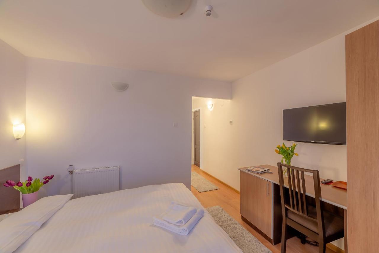 Pension Cluj Luaran gambar