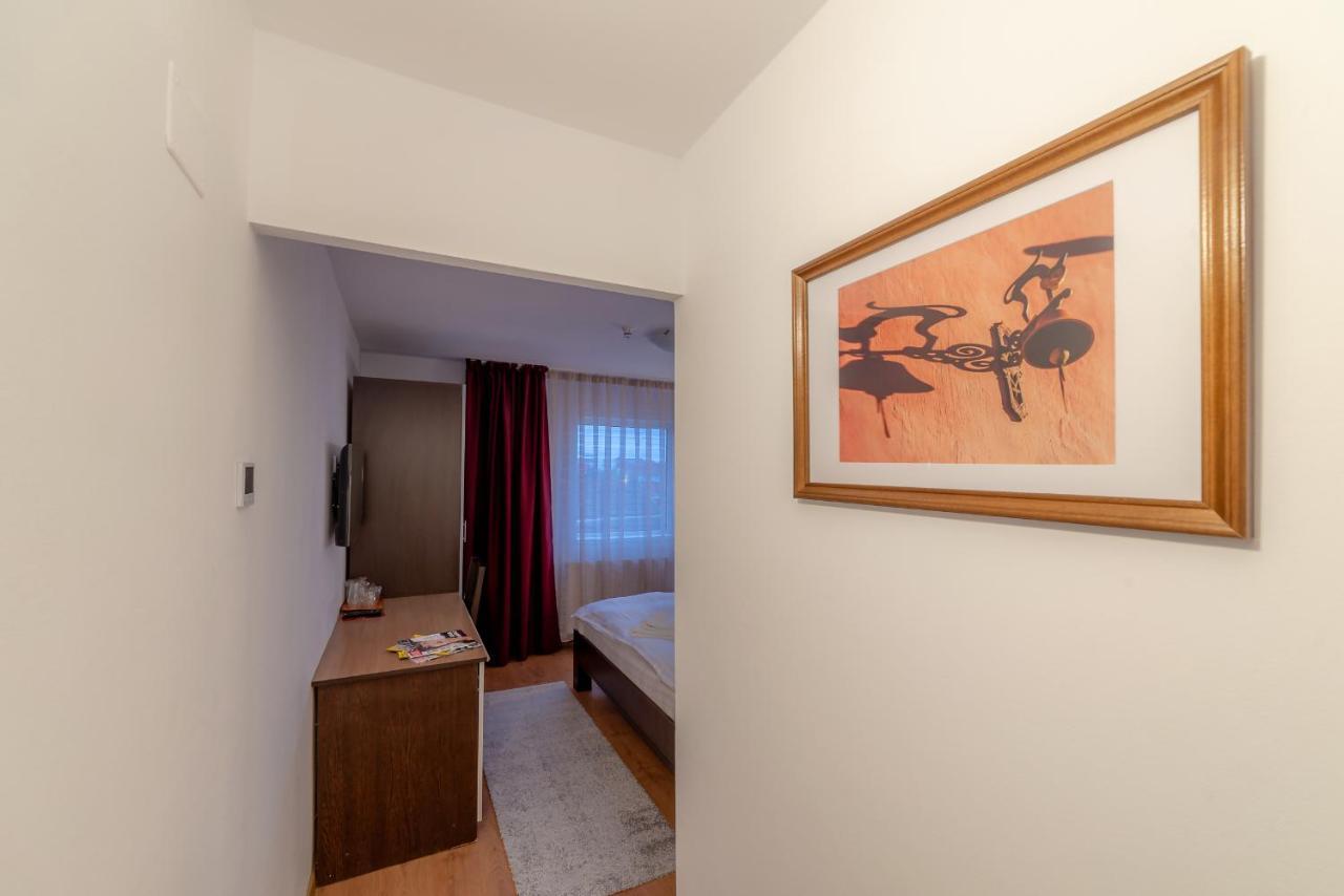 Pension Cluj Luaran gambar