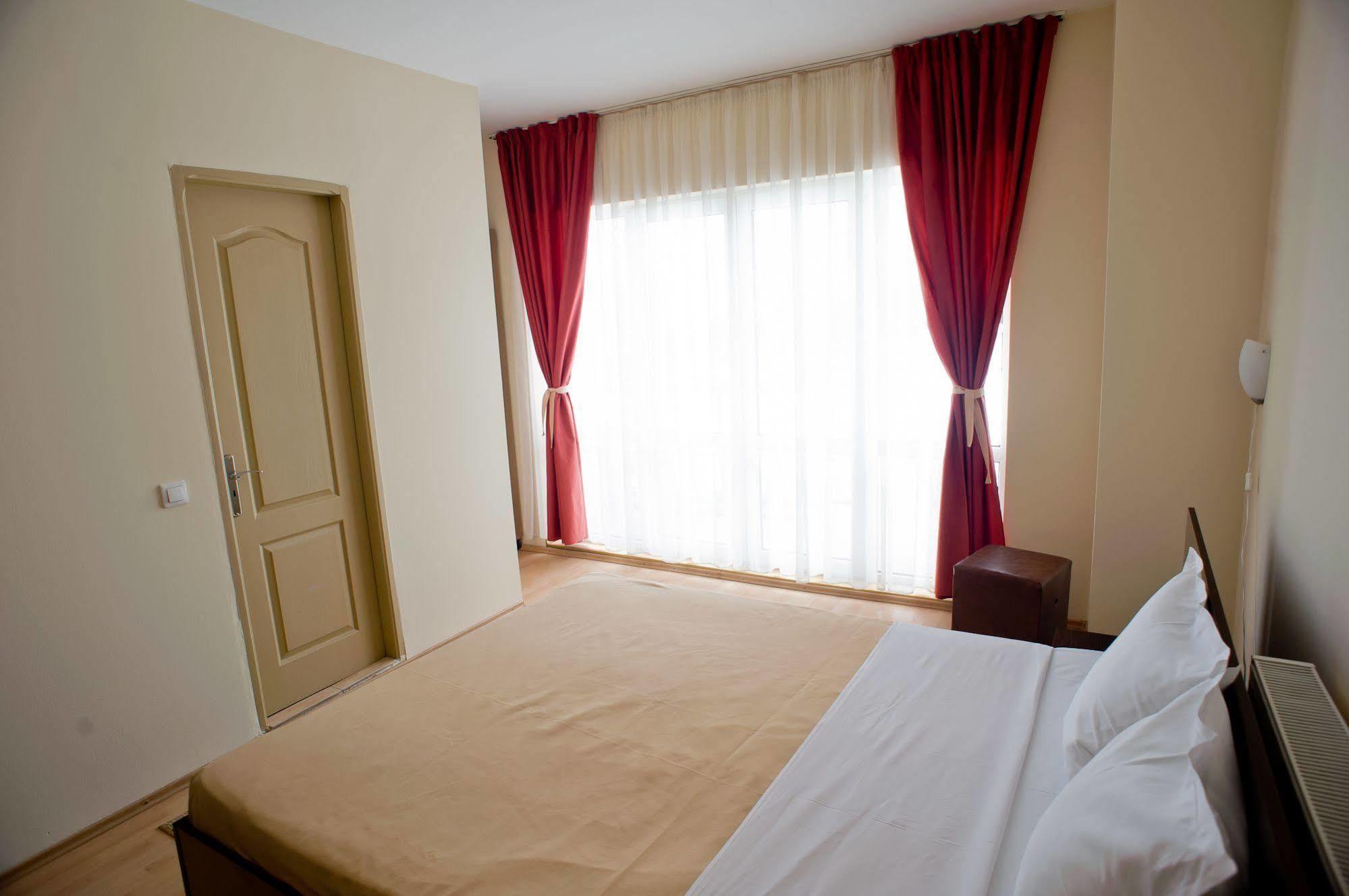 Pension Cluj Luaran gambar